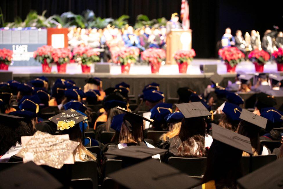 FAU AMONG ‘U.S. NEWS'' 2023-24 ‘BEST GRADUATE PROGRAMS’